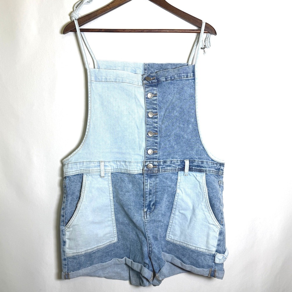 Celebrity Pink Two Tone Denim Short Overalls XXL Colorblock Blue CJ80301FB06